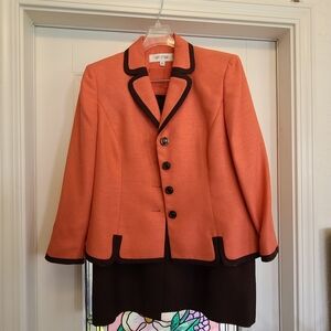 Womens Skirt Suit 2 pc 6P EUC